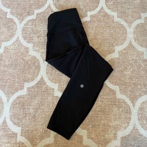 Lululemon black wunder train high rise pants leggings 25” size 6